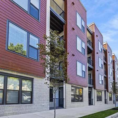 Apartment Contemporary 1br, In Unit Washer Dryer, Free Parking With All Amenities! Apts *