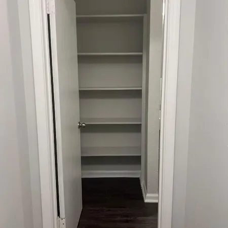 Sweet Double Tree Apartment Nashville