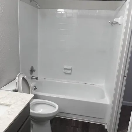 Sweet Double Tree * Nashville