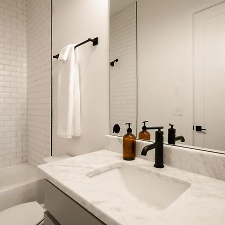 The Jefferson By Avantstay Apartment