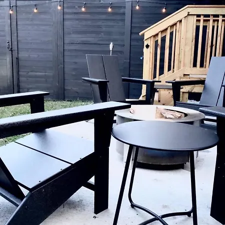 Nashvilla. A Luxe Escape + 3 Miles To Downtown. Holiday home *