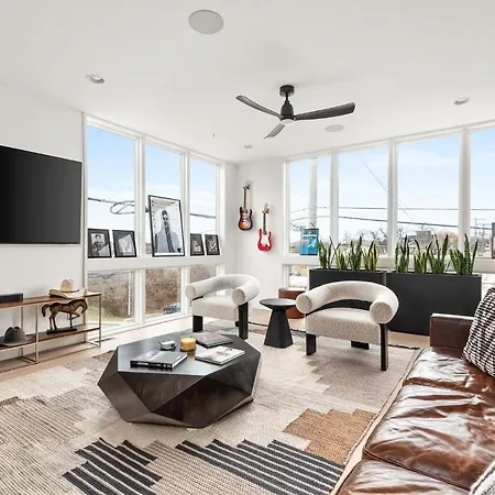 Million Dollar Cowboy Lux 4br Downtown By Barcle Holiday home Nashville