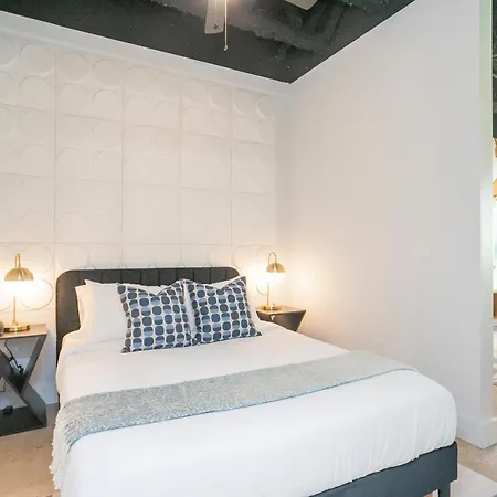 New Groove Apartment *