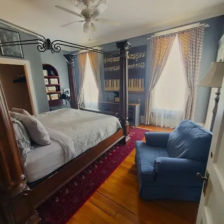 7000sf 11bed/3bth 3 Acres! 5 Minutes Downtown * Nashville