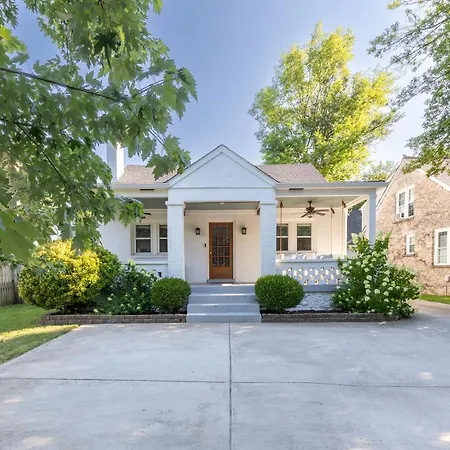 Holiday home Modern House—a Perfect Away From Nashville