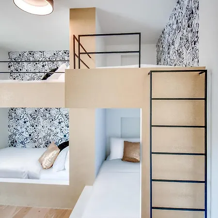 Close To The Gulch - Book Today * Nashville