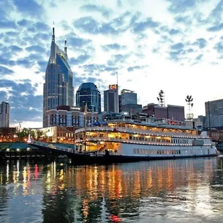 New Listing Gorgeous Downtown On The River Walk To #2 * Nashville