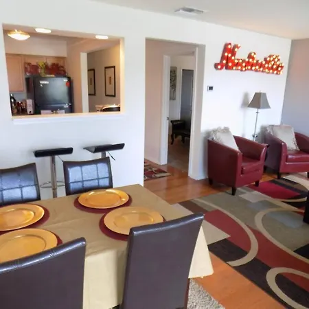 New Listing Gorgeous Downtown On The River Walk To #2 Apartment