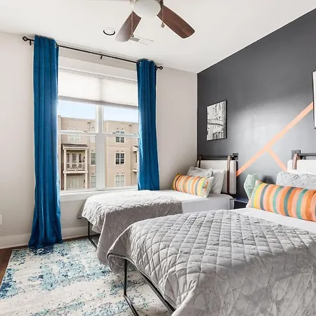 Close To Gulch & 12s - Chic Downtown Retreat Holiday home Nashville