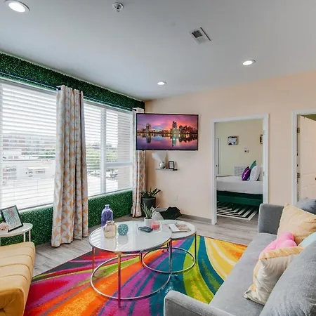 Apartment New 4 Bedroom Apt Near Dt Walk To Restaurants Nashville