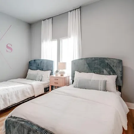 Mins To Downtown-dolly's Oasis-rooftop-karaoke Holiday home Nashville