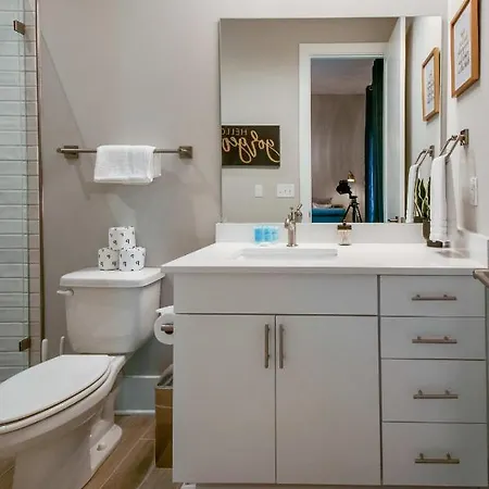 12 30 Clubbin - 10 Beds Close To Downtown Holiday home Nashville