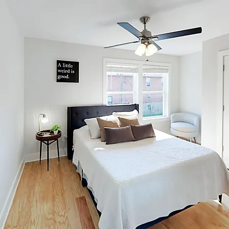 Watkins Park Getaway A & B Holiday home Nashville