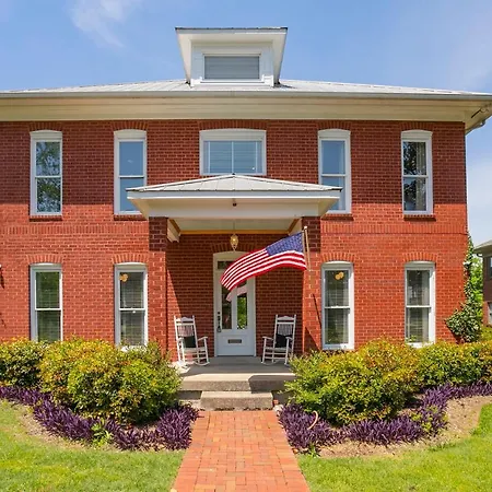 Prime Walkable Location 5 Kings And 1 Queen Bed * Nashville