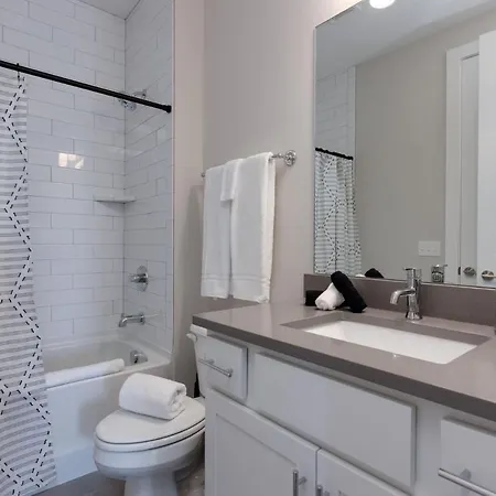 Huge Roofdeck W Views - 9 Beds *