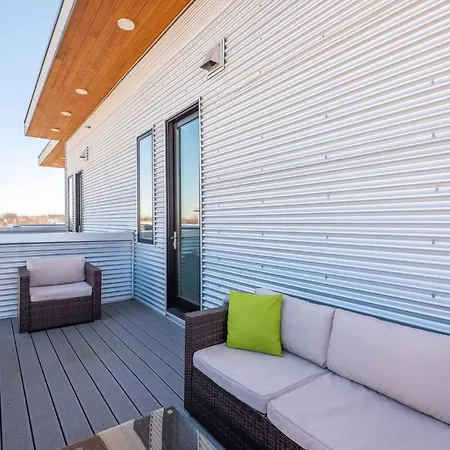 Holiday home Alloy 374-7