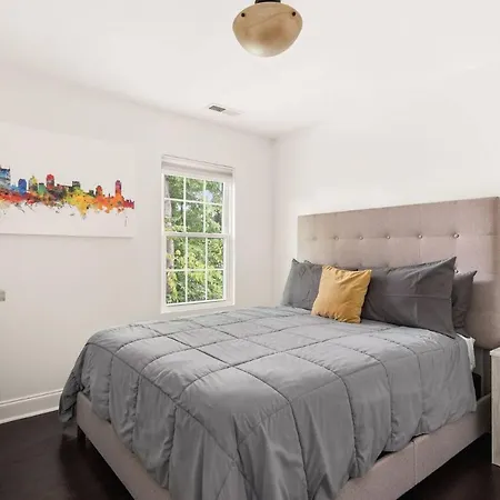 The Plain Door Holiday home Nashville