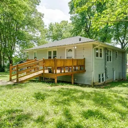 25 Min From Downtown *