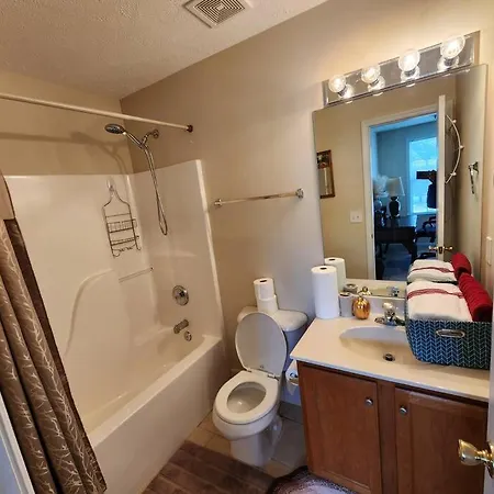 Holiday home Nashville,s Glory Land Bash Of The Music *