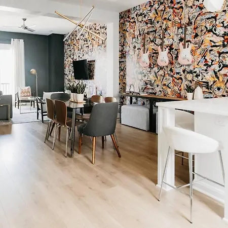 Sleeps 20~modern~2 Townhouses~near Downtown 3*