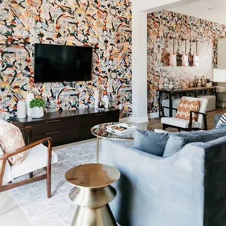 Sleeps 20~modern~2 Townhouses~near Downtown Nashville