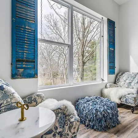 Instagrammable W/ Rooftop Deck, 3 Bdrm