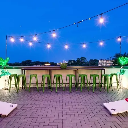 Holiday home New High Note Rooftop Views 10 Beds Near Dt