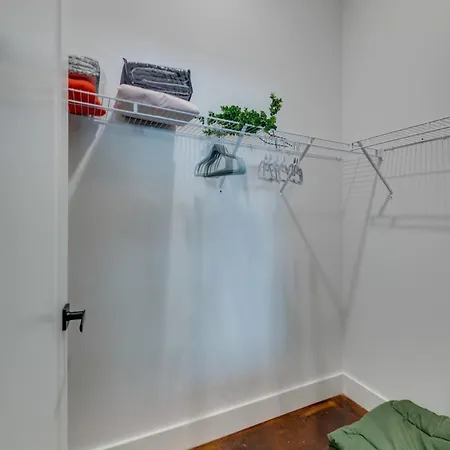 New Studio With 2 Queen Beds 7 Mins To Broadway *