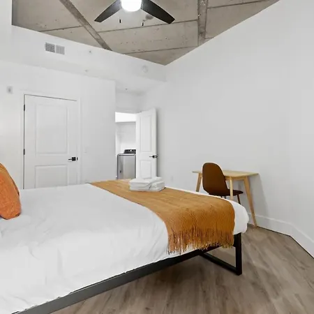 Cozysuites Modern Midtown Unit 06 Apartment *