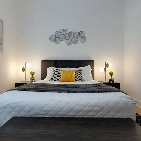 Holiday home Music Modern -5 Beds Designer & Balcony Nashville