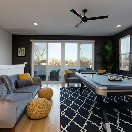 Music Modern -5 Beds Designer & Balcony Nashville