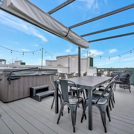 New Whiskey & Watches Rooftop Hottub Game Rm 9beds