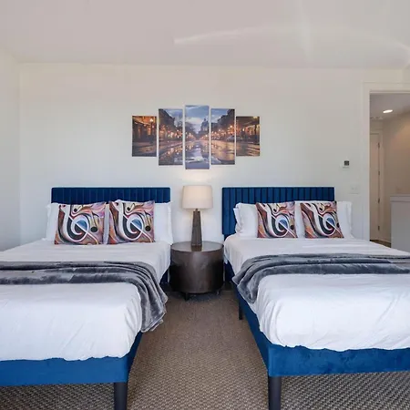 Holiday home Notes-two Balconies-mins To The Nations