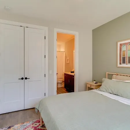 Booking Fast 12 Beds - Rooftop Views Hotel