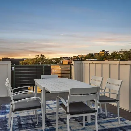 Double Lux 26beds 2 Rooftop Views Free Parking
