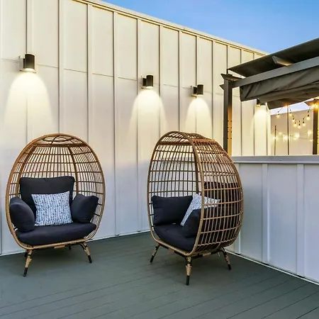 Holiday home Double Lux 26beds 2 Rooftop Views Free Parking *