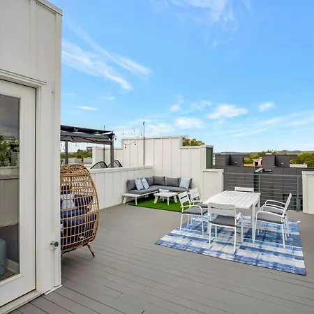 Holiday home Double Lux 26beds 2 Rooftop Views Free Parking Nashville