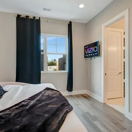 Double Lux 26beds 2 Rooftop Views Free Parking *
