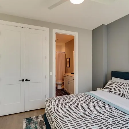 Minutes From Downtown-12 Beds-karaoke Hotel Nashville