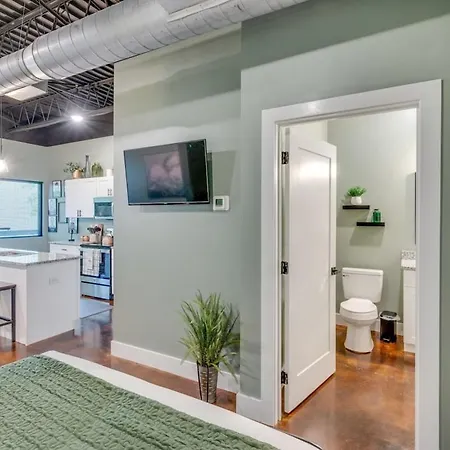 New Studio With 2 Queen Beds 7 Mins To Broadway Apartment Nashville
