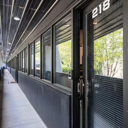 New Studio With 2 Queen Beds 7 Mins To Broadway Apartment
