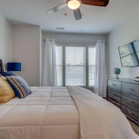 New* East Nash - King Bed Short Drive To Dwntwn * Nashville