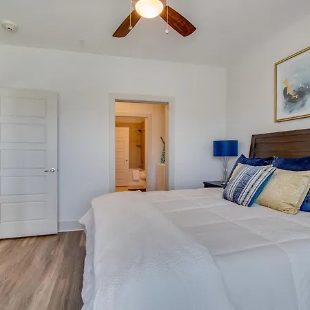 New* East Nash - King Bed Short Drive To Dwntwn Apartment