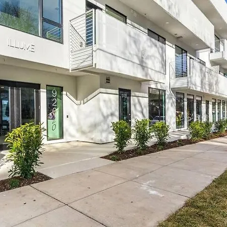 Holiday home Centrally Located Modern-mid Rise Nashville