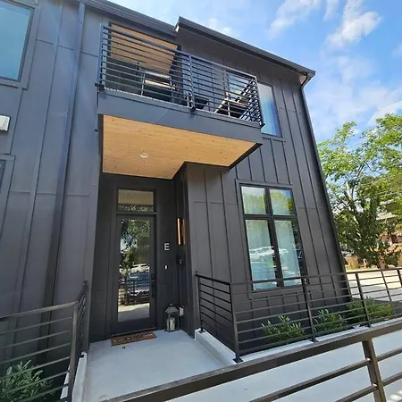 Holiday home Huge Elegant 1 Bd - Big Living Space, Free Parking Nashville