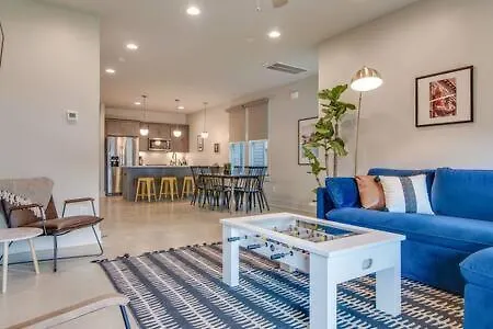 Holiday home Comfy East For 10