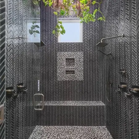 Holiday home Unique Modern Ranch W Year Round Pool And Hot Tub