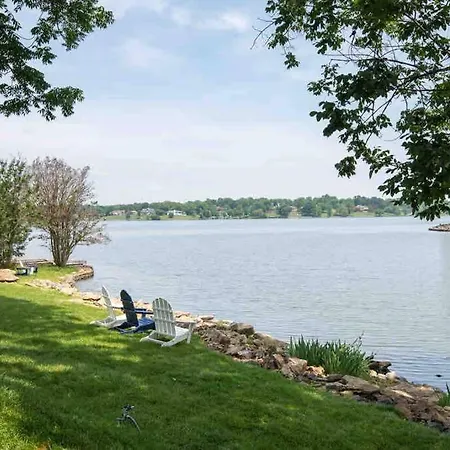 Luxury@lake Mansion Pool/hot Tub For Discerning Tastes