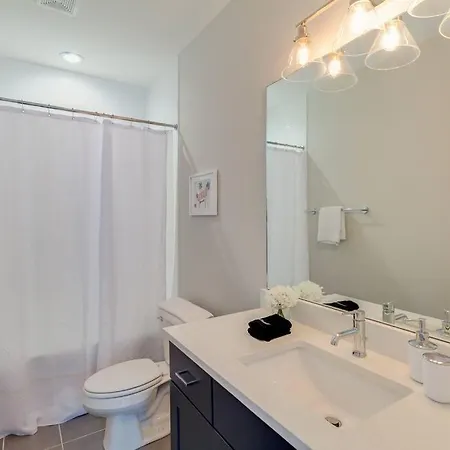 Fast 12 Beds - Rooftop Views Holiday home Nashville