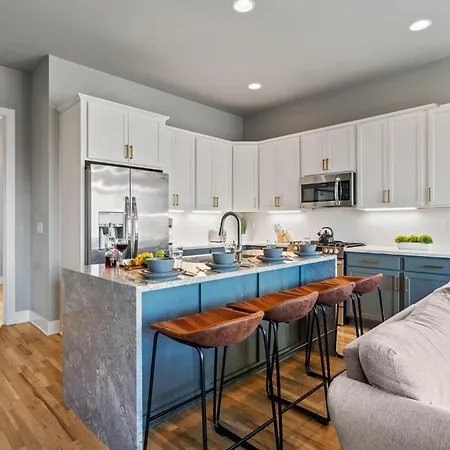 Trinity Skyline-rooftop Deck-7 Mins To Broadway *